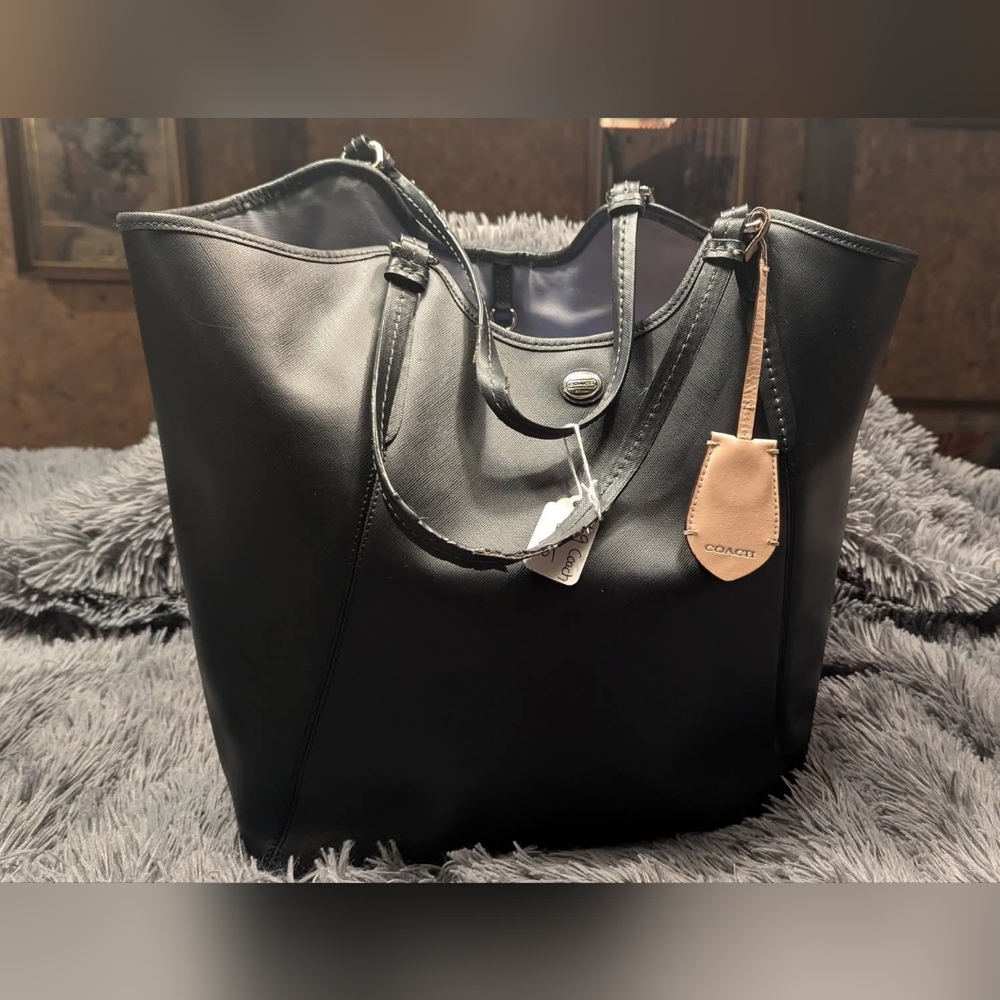 Coach Peyton Leather Tote